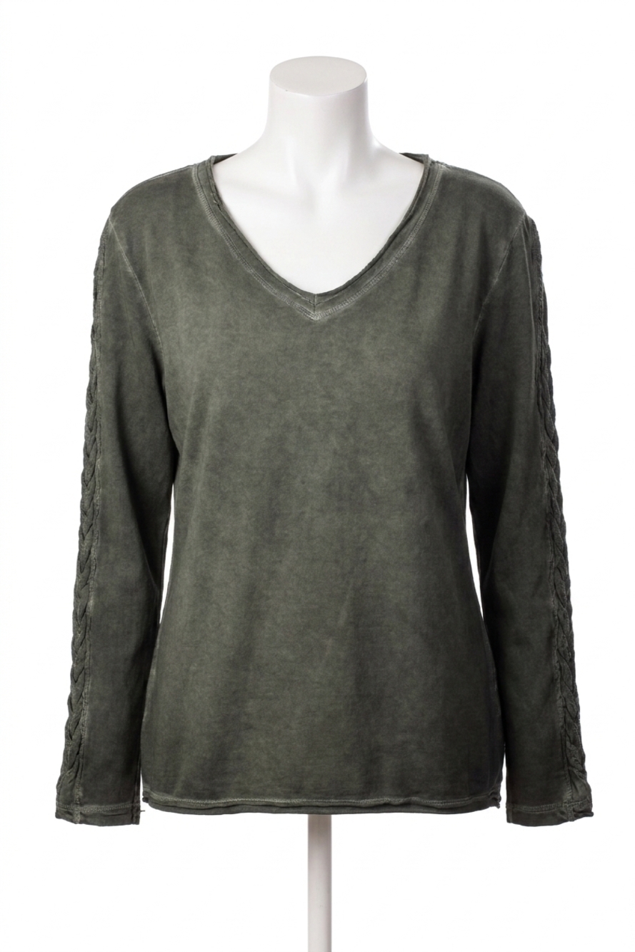 NEW ANGEL v-neck top in olive